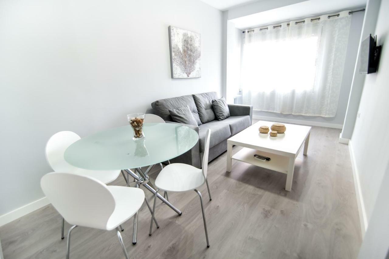 Emperatriz Deluxe Apartment กรานาดา ภายนอก รูปภาพ